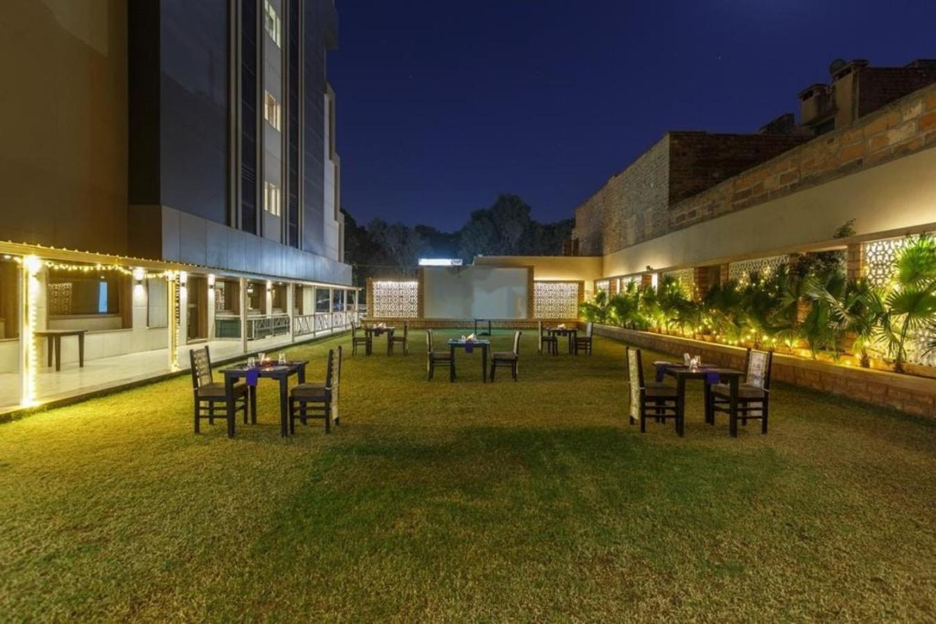 Hotel Rajwara Palace Jodhpur Jodhpur  Buitenkant foto